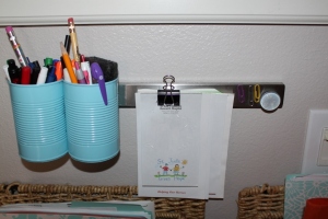 Family Command Center with Magnetic Knife Strip | missfrugalfancypants.com