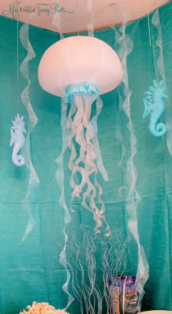 Little Mermaid Under the Sea 1st Birthday Party Decor with DIY Hanging Jellyfish | missfrugalfancypants.com