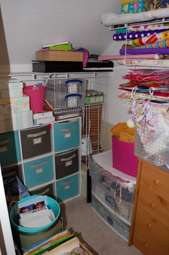 Before the Craft Closet Organization | missfrugalfancypants.com