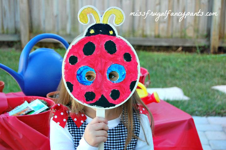 Outdoor Ladybug Garden Party Activities | missfrugalfancypants.com