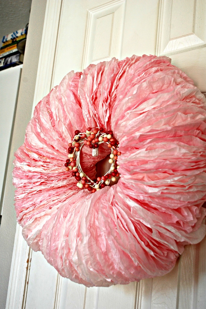 DIY Coffee Filter Wreath for Valentine's Day | missfrugalfancypants.com