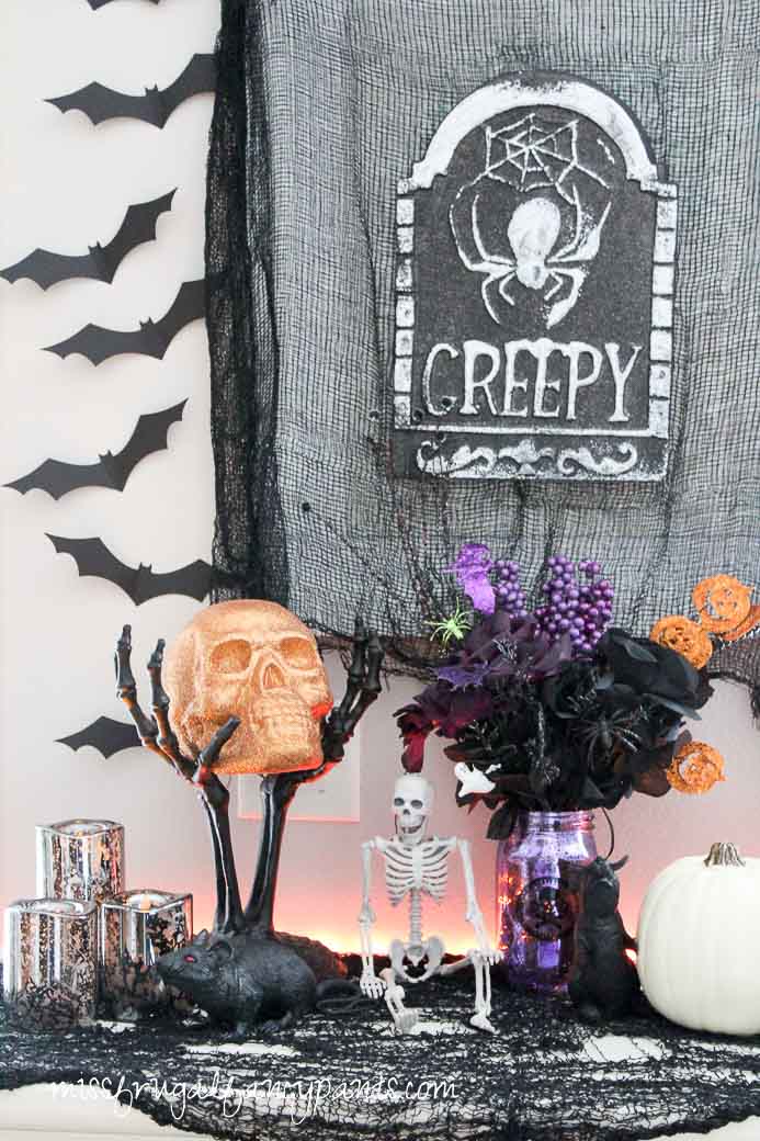 Halloween Decor with LIGHTIFY Lighting | missfrugalfancypants.com