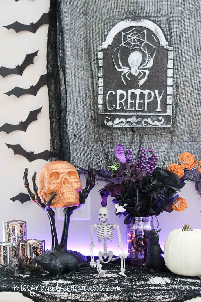 Halloween Decor with LIGHTIFY Lighting | missfrugalfancypants.com