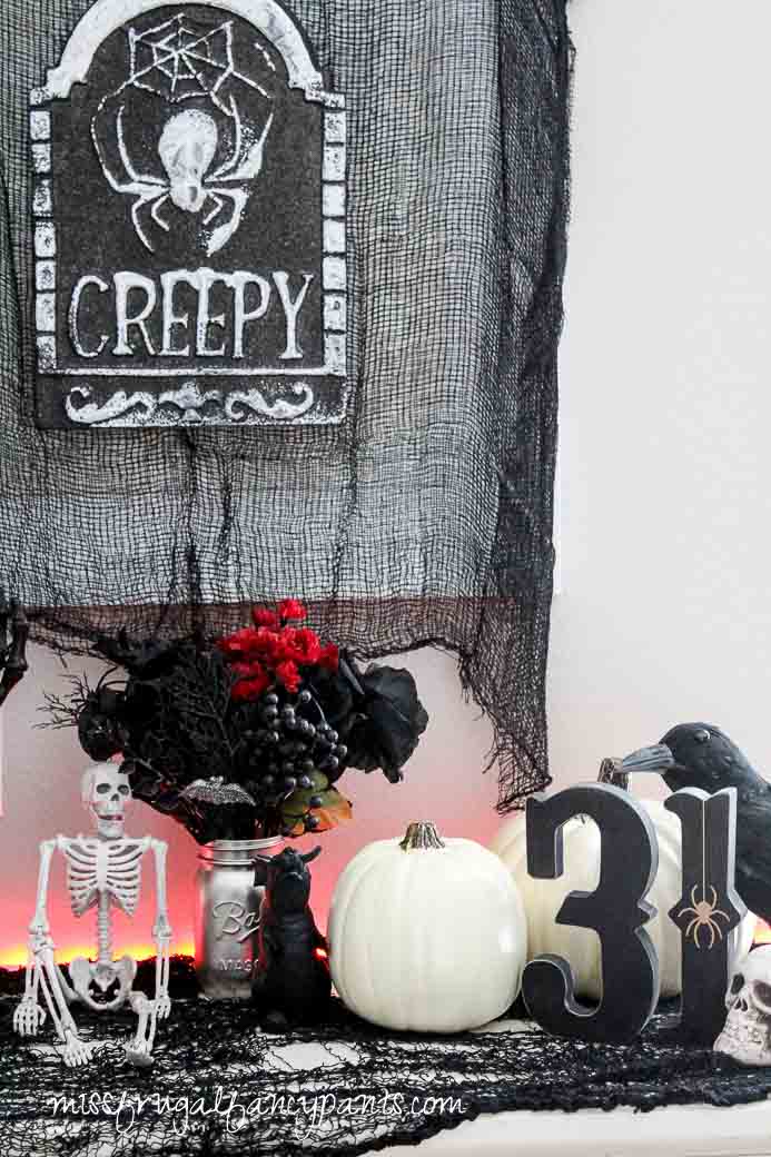 Halloween Decor with LIGHTIFY Lighting | missfrugalfancypants.com