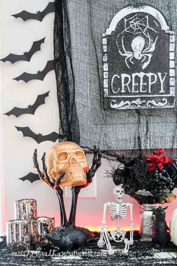 Halloween Decor with LIGHTIFY Lighting | missfrugalfancypants.com